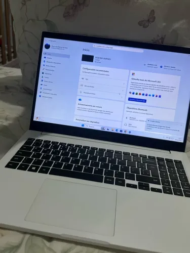 NOTEBOOK SAMSUNG BOOK CORE i3 ?
