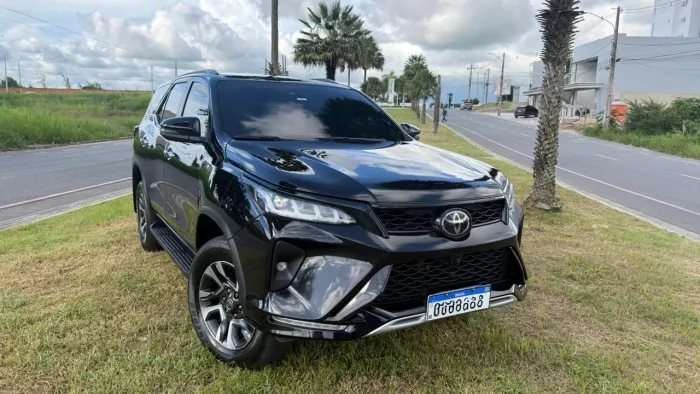 Toyota Hilux SW4 Diamond 2.8 TB 4X4 Die. Aut. 2022