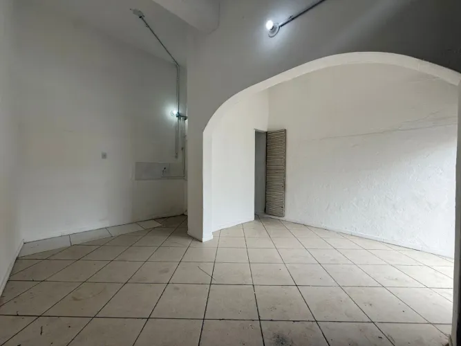 Loja comercial para locação na principal avenida do bairro Padre Eustáquio