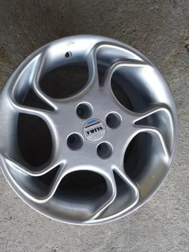 Roda aro 15 Tala 7 Vaska Prata Taluda Volkswagen 4x100 Jogo