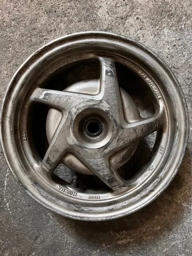Roda trazeira lead 110 usada original 
