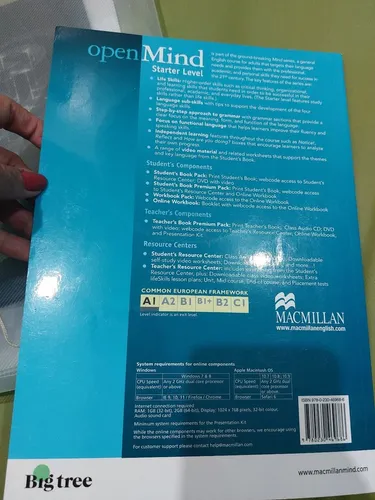 Livro de inglês 1 semestre CLEC semi novo