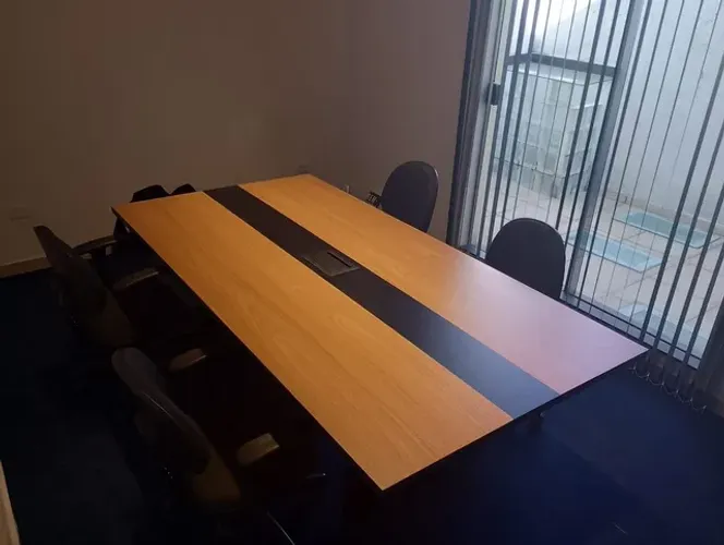 MÓVEIS DE ESCRITÓRIO Mesa de reunião 2,70x1,20 nova ****leia a descrição****
