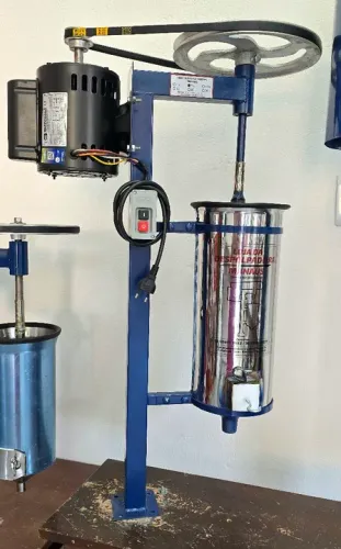 MÁQUINA DE AÇAÍ 