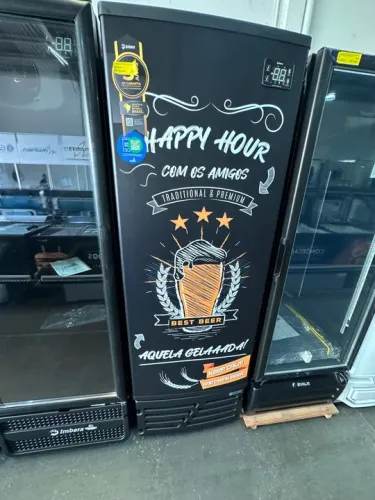 Cervejeira porta sólida 520 litros imbera 