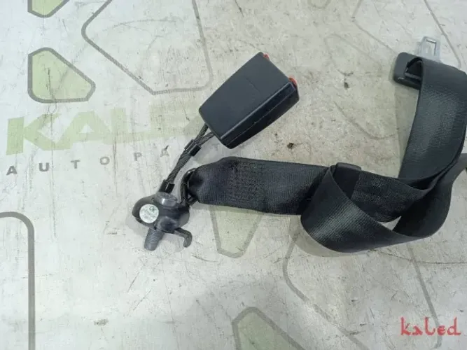 Engate inferior traseiro direito cinto de segurança Vw Up TSI 2016