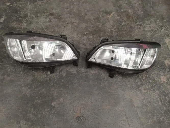 Farol Zafira