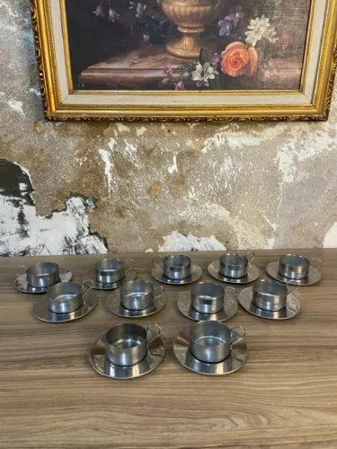 Antigo Jogo de Suporte de Xícaras | Antiguidades | Donareliquias