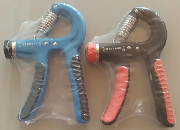 Kit 2 handgrip ajustável 5 a 60kg novo