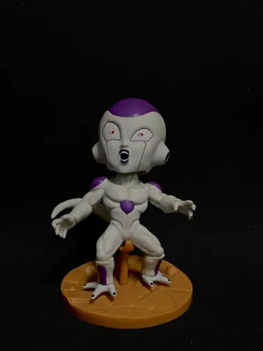 Vendo: Action Figure - Freeza