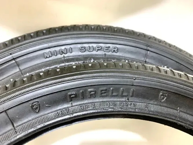 Par de pneus Pirelli Mini Super 16x1.75x2 novos sem uso Berlineta Caloi