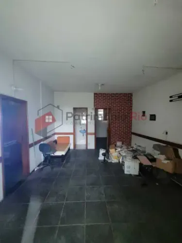 Sala comercial na Penha - Financia!