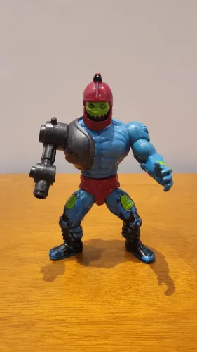BONECO MANDIBULA ESTRELA HE MAN ANOS 80 MOTU