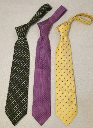 3 Gravatas de Seda - Cristian Dior e Hermês