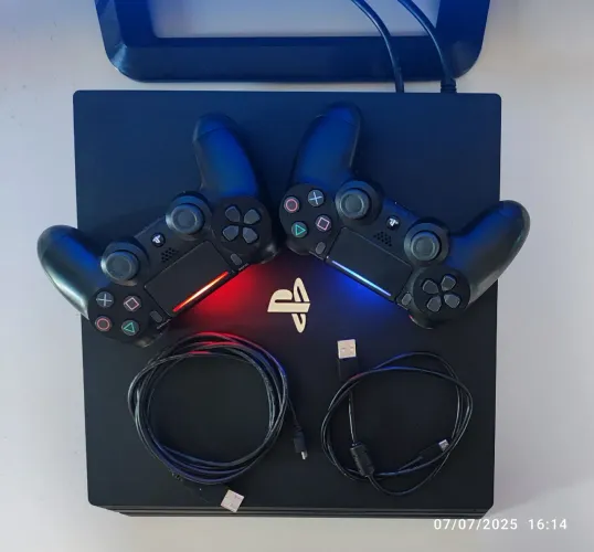 PlayStation 4 PS4 Pro 2Tb Desbloqueio Automático Goldehen 11.00