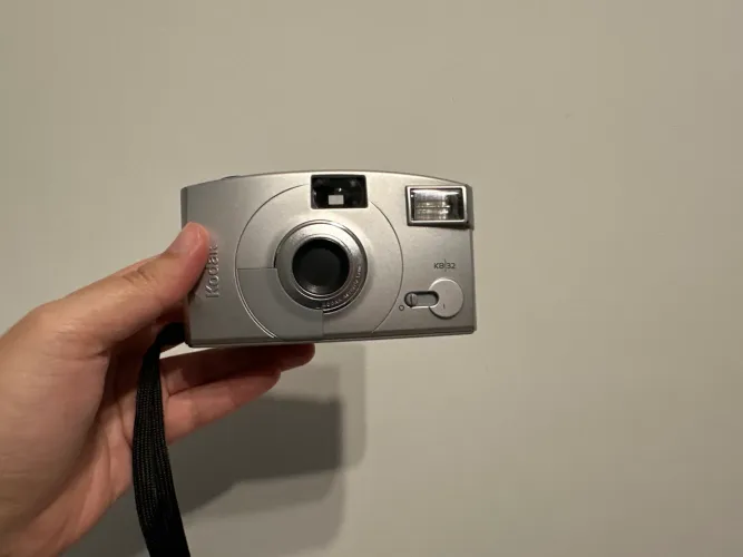 Kodak KB 32 - Câmera analógica compacta