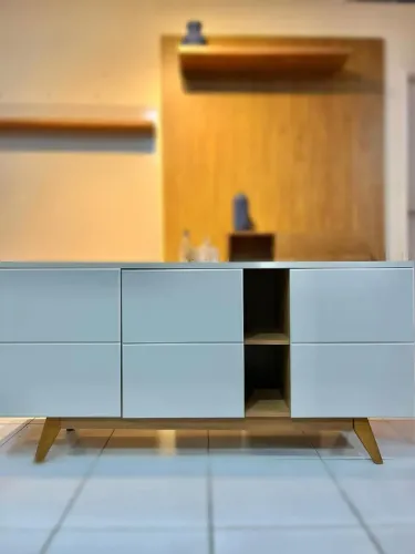 Design que Valoriza seu Ambiente: Buffet Aparador Noronha Off White/Freijó - Em Promoção