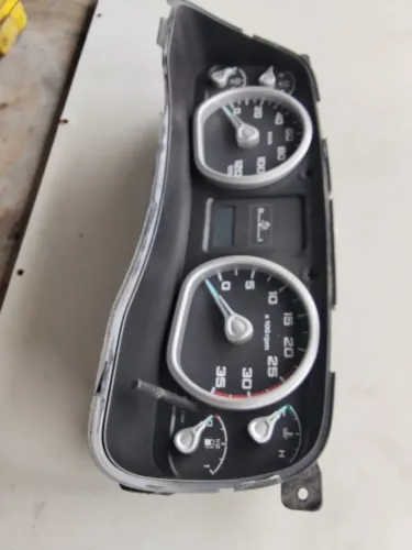 Painel de instrumentos Ford cargo 2429 1932 (sem garantia)