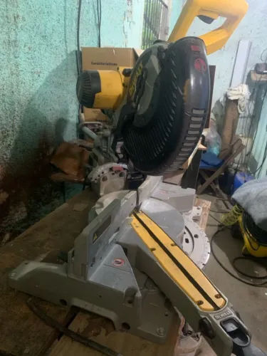 Serra 1/2 Esquadria 12 POW DWS780-B2 DEWALT