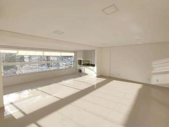 Apartamento de 3 dormitórios à Venda no Jardim Primavera