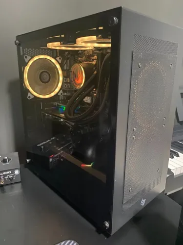 PC Gamer Completo Ryzen 5 5500 Placa de Vídeo AMD Radeon RX580 8gb Ram 16gb Mid Tower