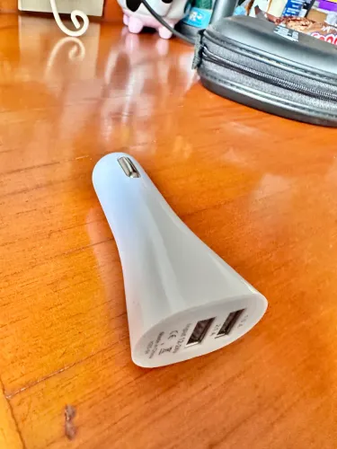 Carregador universal veicular USB - 2 portas