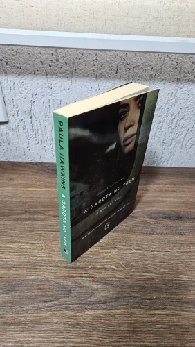 Livro A Garota no Trem - Paula Hawkins