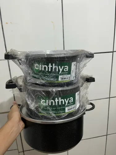 Conjunto de panela preta (três peças) última unidade