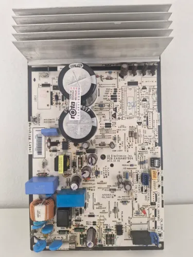 Placa Condensadora LG EAX64407804 - 9.000 a 12.000 BTU - Original, Nova e Garantida