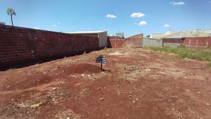Vende ou troco, 1/2 terreno 127m2, Jardim Aurora 2 ,Sarandi-Pr,Direitos  R$ 42.000,00