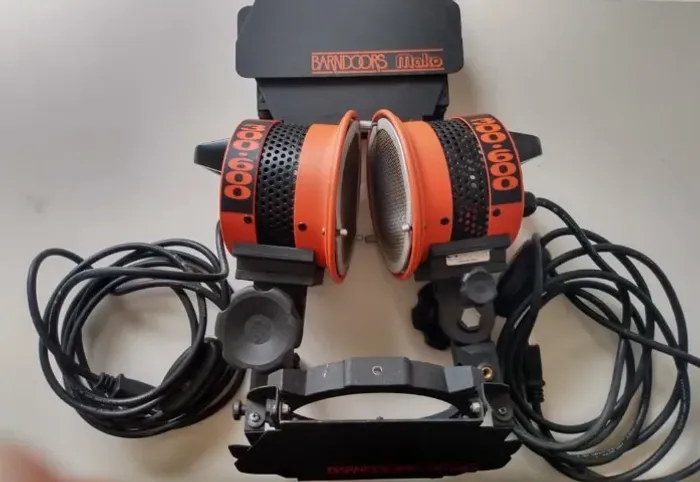 Conjunto de iluminação para estúdio MAKO