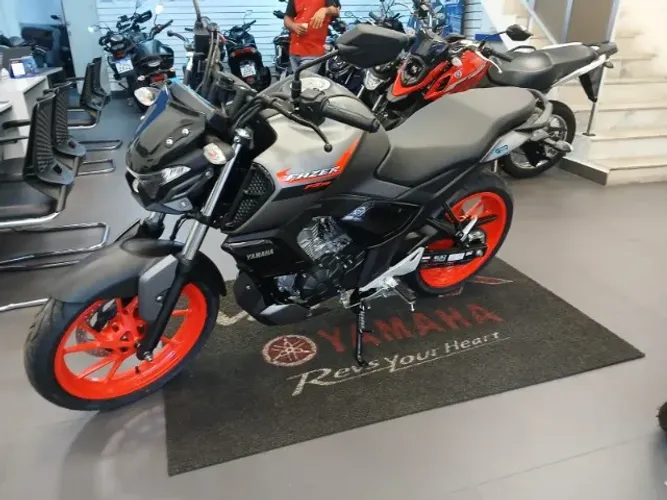 FZ15 ABS - Alexandre Yamaha