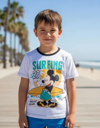 Camiseta infantil Disney 3