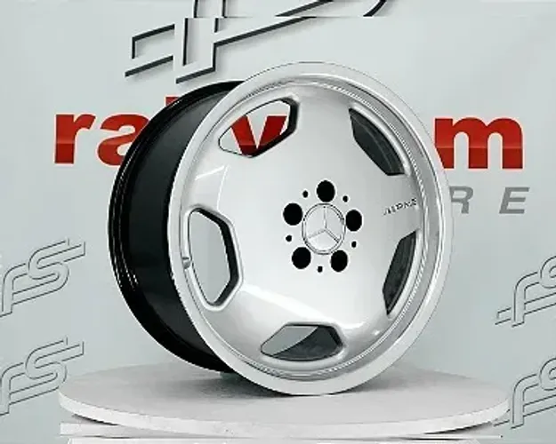 Jogo de Roda Mercedes Monobloco Prata Brilhante Borda Diamantada 5x112 - 18x8 Offset 30 (N