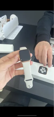 Apple Watch SE 40MM 