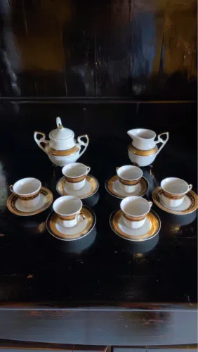 Lindo jogos de chá em porcelana Gold lindas
