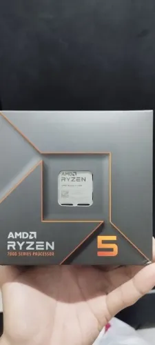Processador AMD Ryzen 5 7600 - Novo
