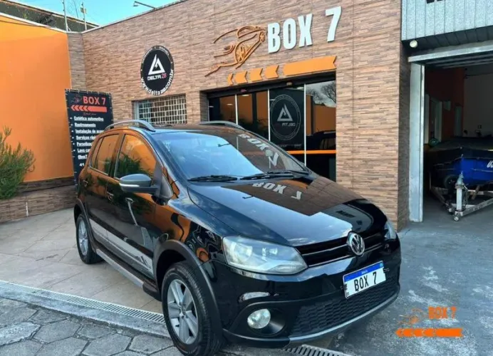 Volkswagen Crossfox 1.6 MI Total Flex 8V 5P 2012