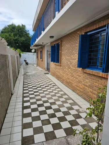 Apartamento Térreo 02 Dormitórios no Porto - Quase esquina Tiradentes