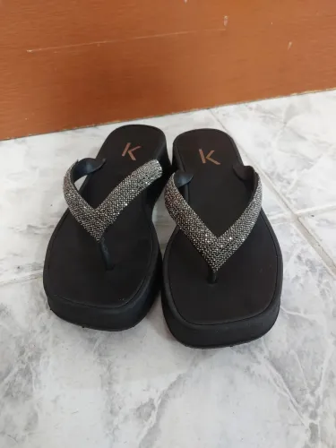 Tamanco preto K - Tamanho 35