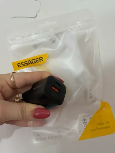 Carregador TURBO ESSAGER 20 WATTS com 2 USB: USB C e USB A 