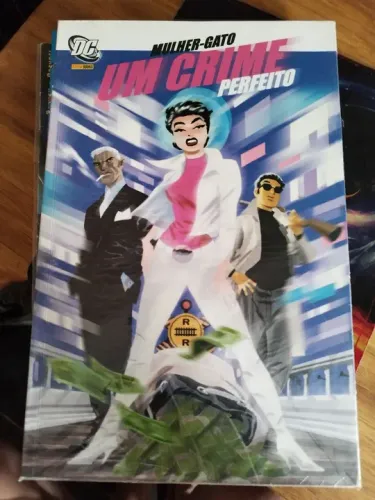 Mulher-Gato: Um Crime Perfeito Capa cartão Panini