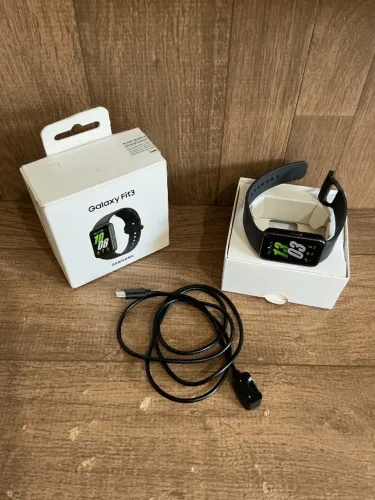 Smartwatch Samsung Galaxy Fit3 Grafite