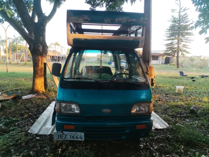 Asia Motors Towner Glass Van 1989