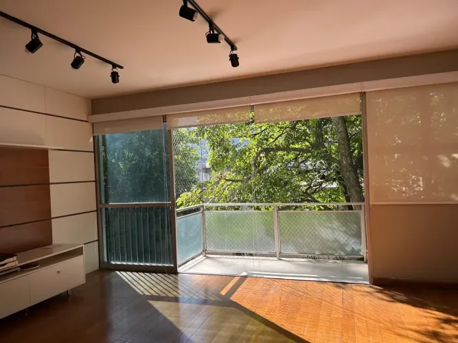 ALUGO LAGOA  AMPLO APTO. 128m², 3 QTOS SENDO 1 SUÍTE, SALÃO, VARANDA VISTA CRISTO E LAGOA,