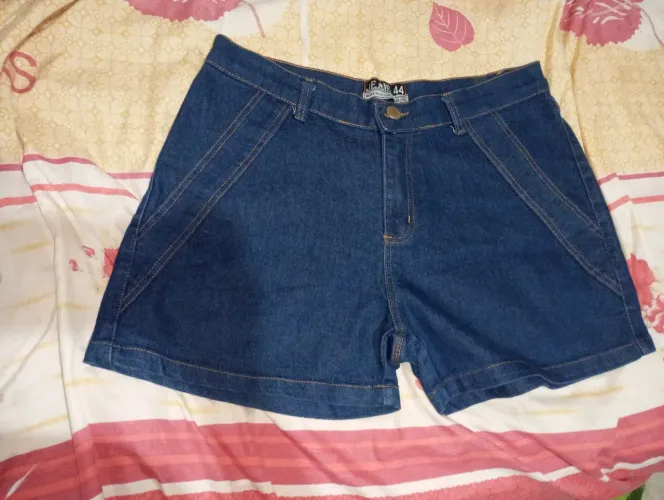 Roupas semi-novas
