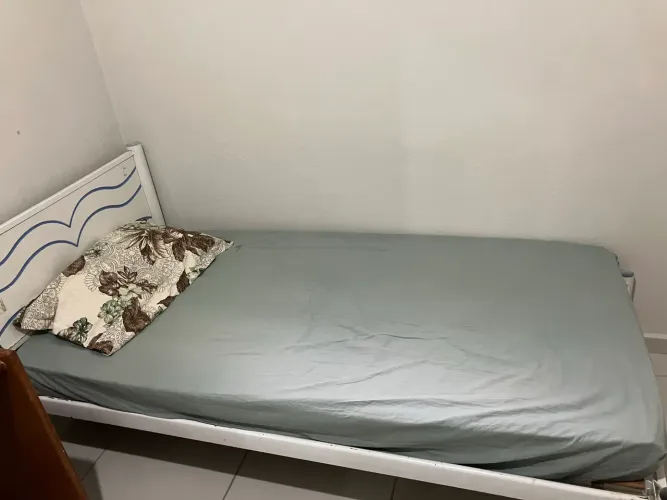 Cama de solteiro 