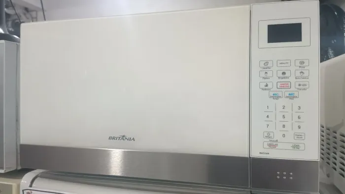 Britânia 30 litros 