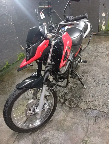 VENDE-SE YAMAHA CROSSER S 2023/24