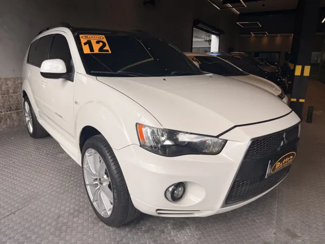 Mitsubishi Outlander 3.0/ GT 3.0 V6 Aut. 2012